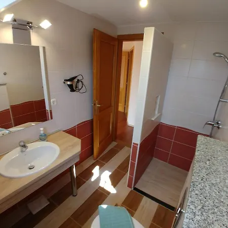 Ciklámen Apartman *