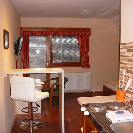 Apartman Ciklámen *
