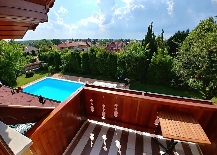 Ciklámen Apartamento